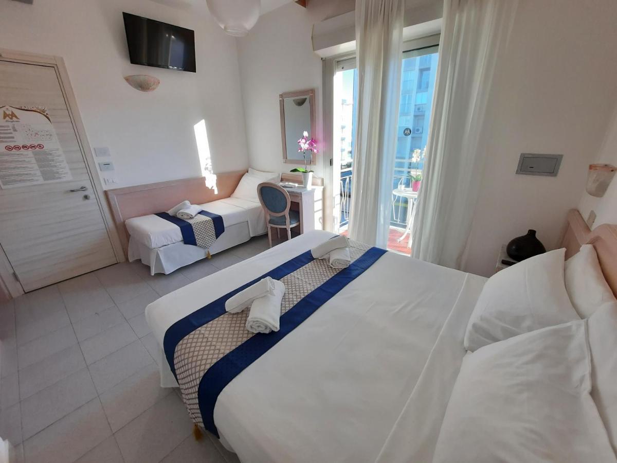 Hotel Margherita Lido di Jesolo Exteriör bild