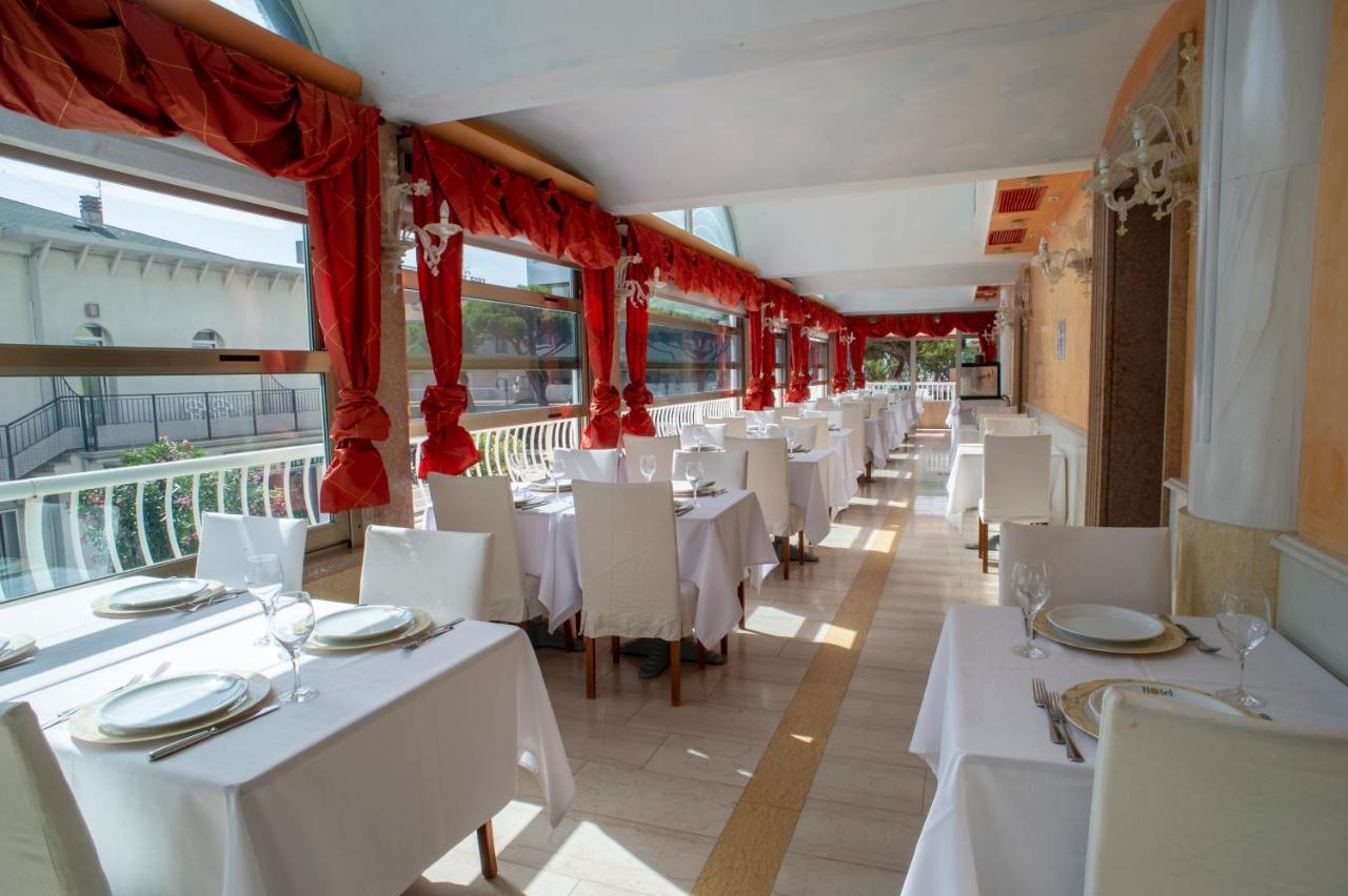 Hotel Margherita Lido di Jesolo Exteriör bild