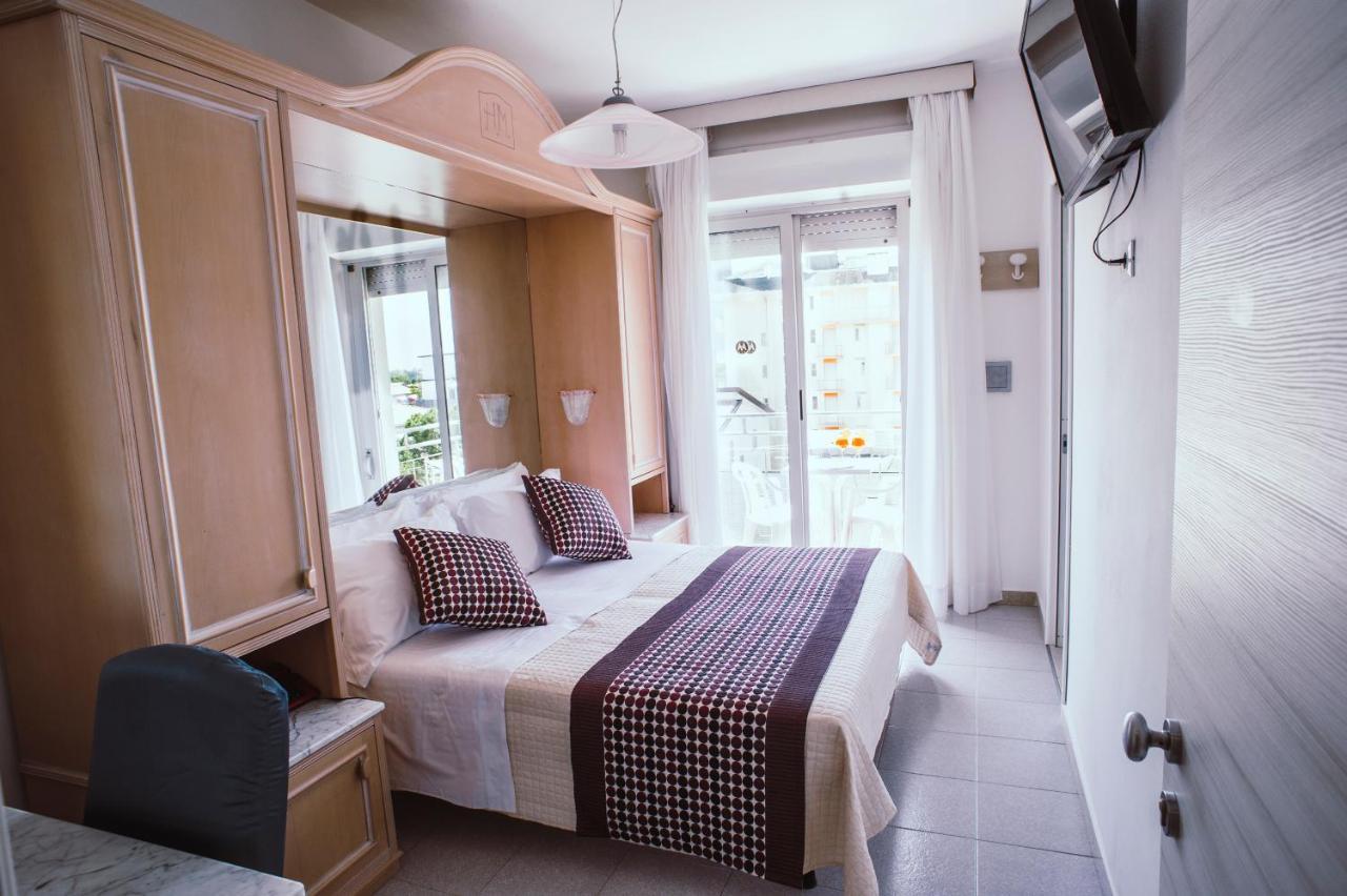 Hotel Margherita Lido di Jesolo Exteriör bild